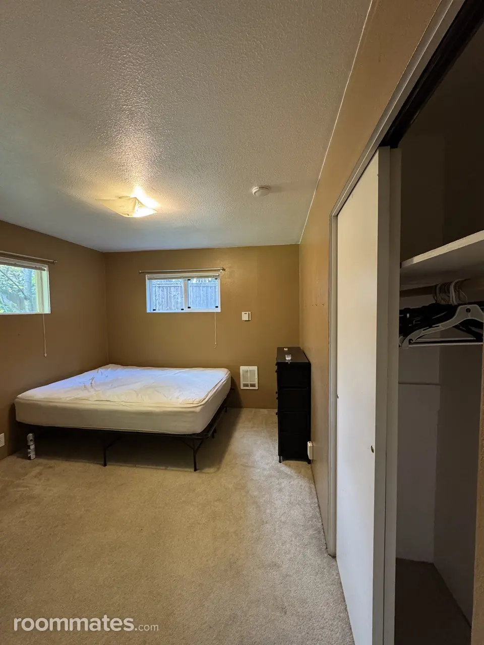 Profile photo 8 of 9