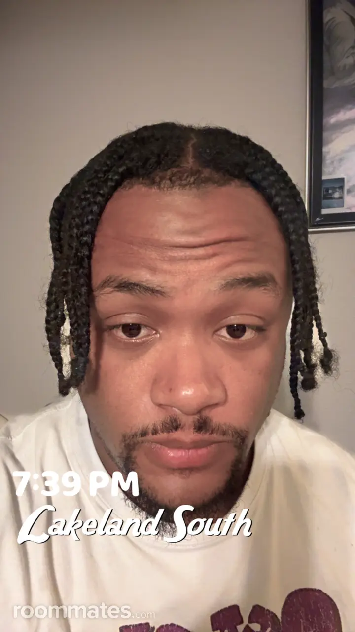 Profile photo 9 of 9