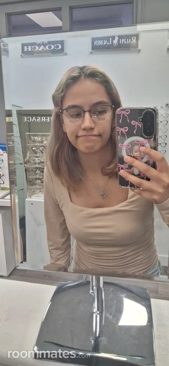 Profile photo 1 of 1