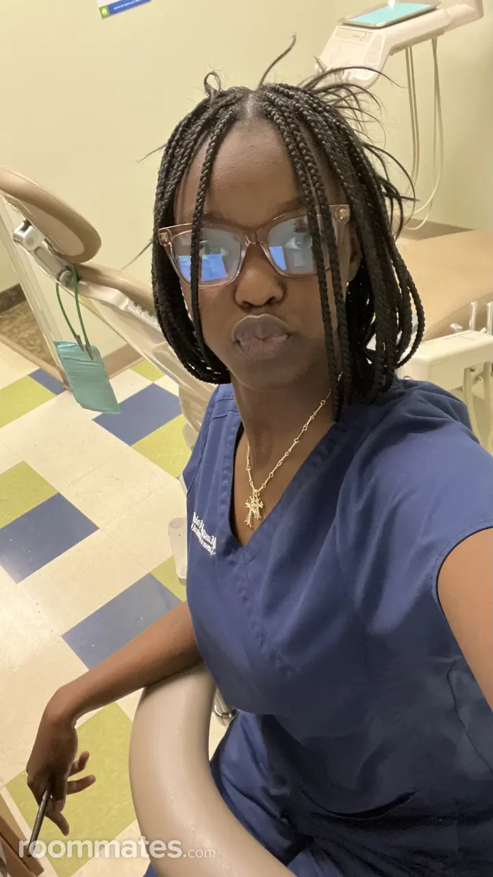 Profile photo 4 of 9