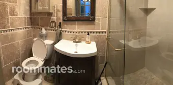 Room for rent in Pittsburgh, PA $1500, house