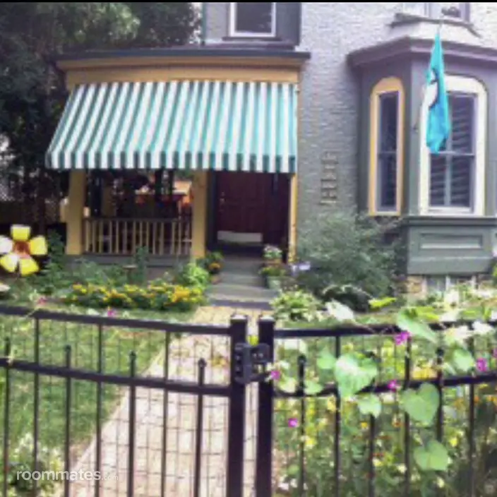 Room for rent in Pittsburgh, PA $1500, house