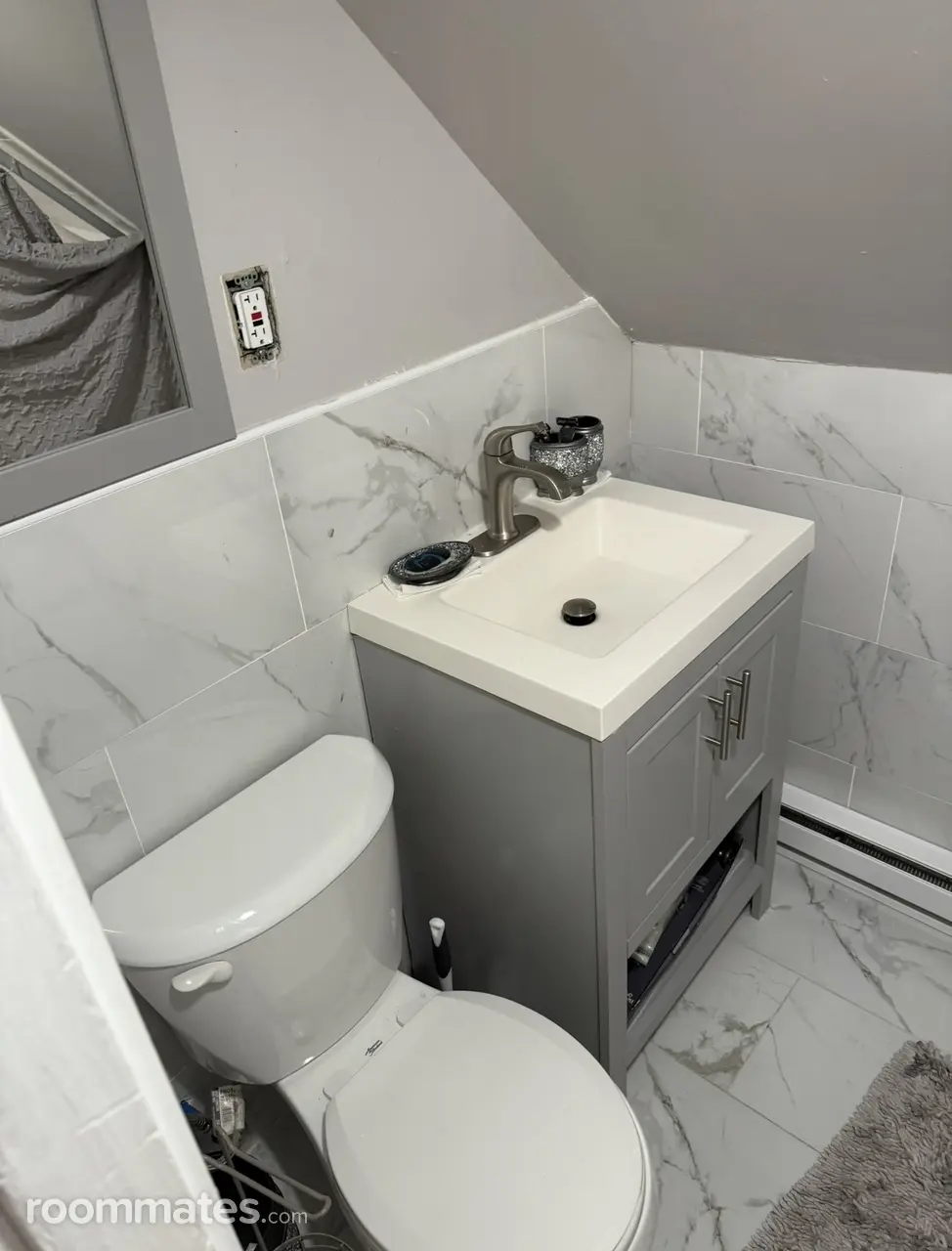 Profile photo 2 of 7