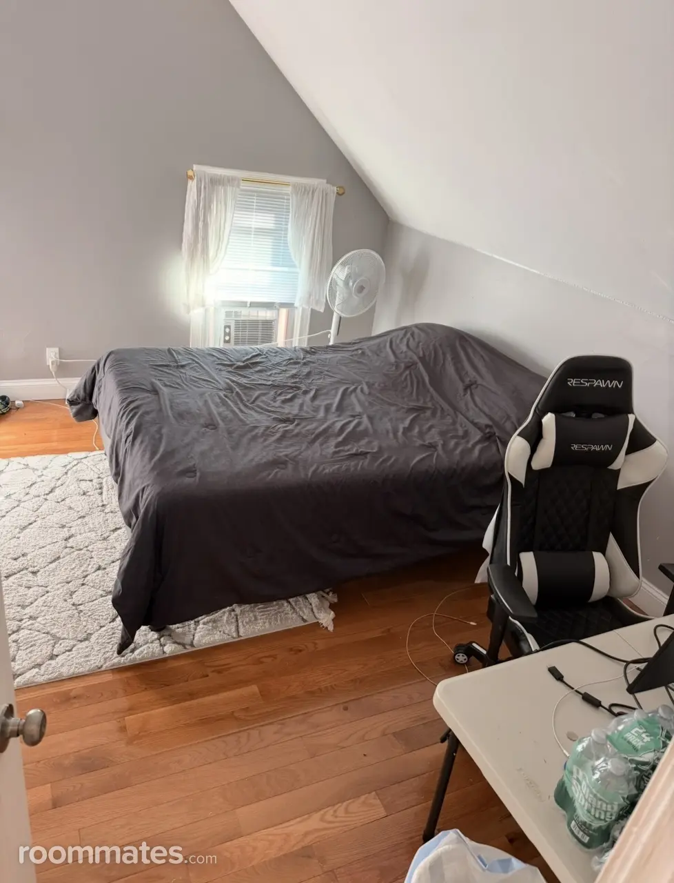 Profile photo 3 of 7