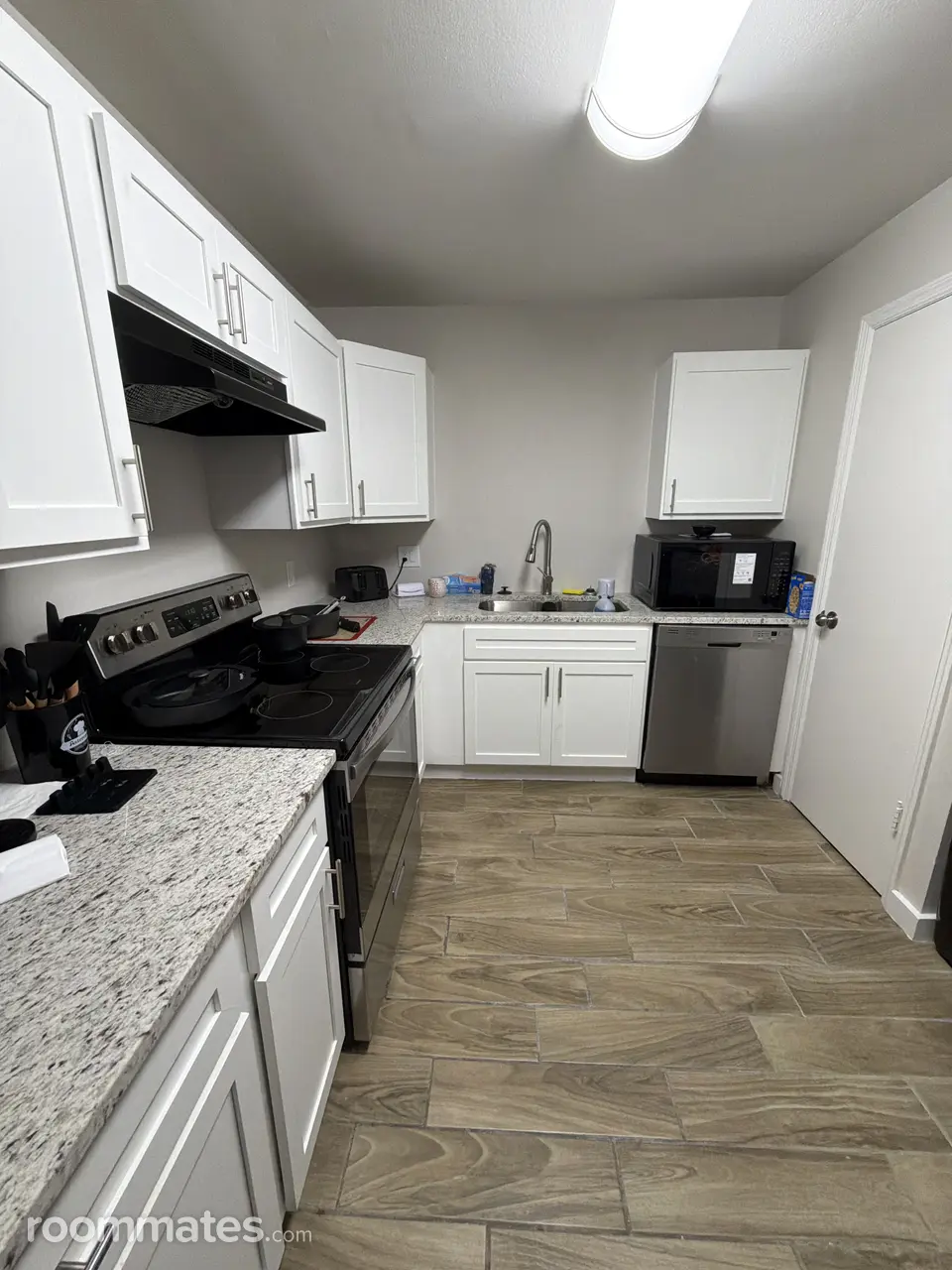 Profile photo 5 of 12