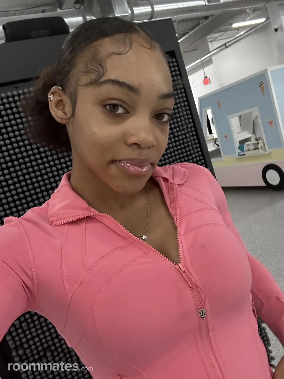 Profile photo 10 of 12