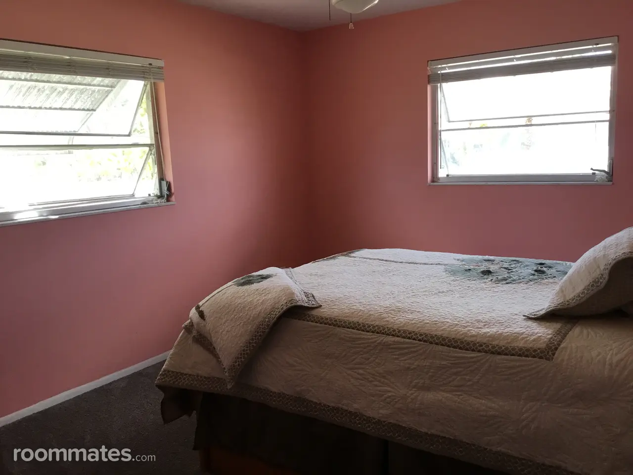 Profile photo 7 of 11