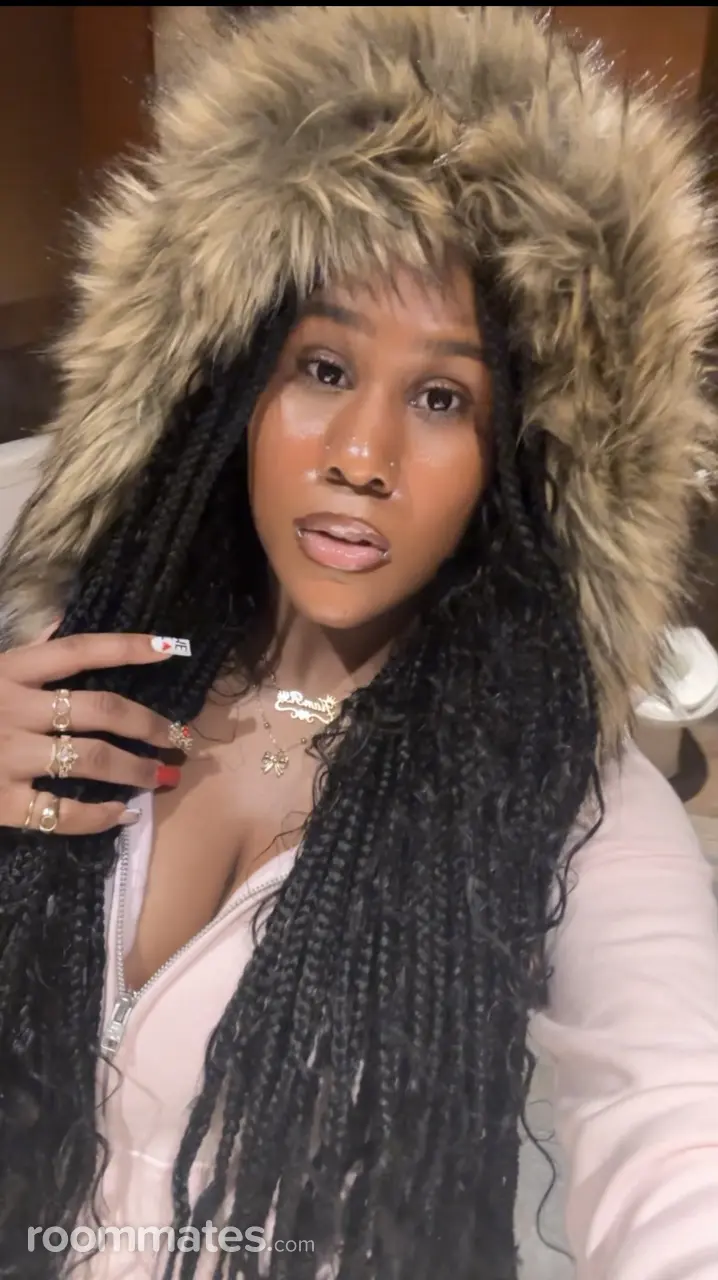 Profile photo 4 of 5