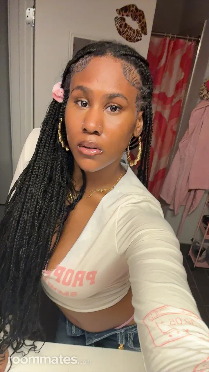 Profile photo 5 of 5