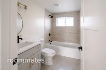 Room for rent in Midvale, UT $900, house