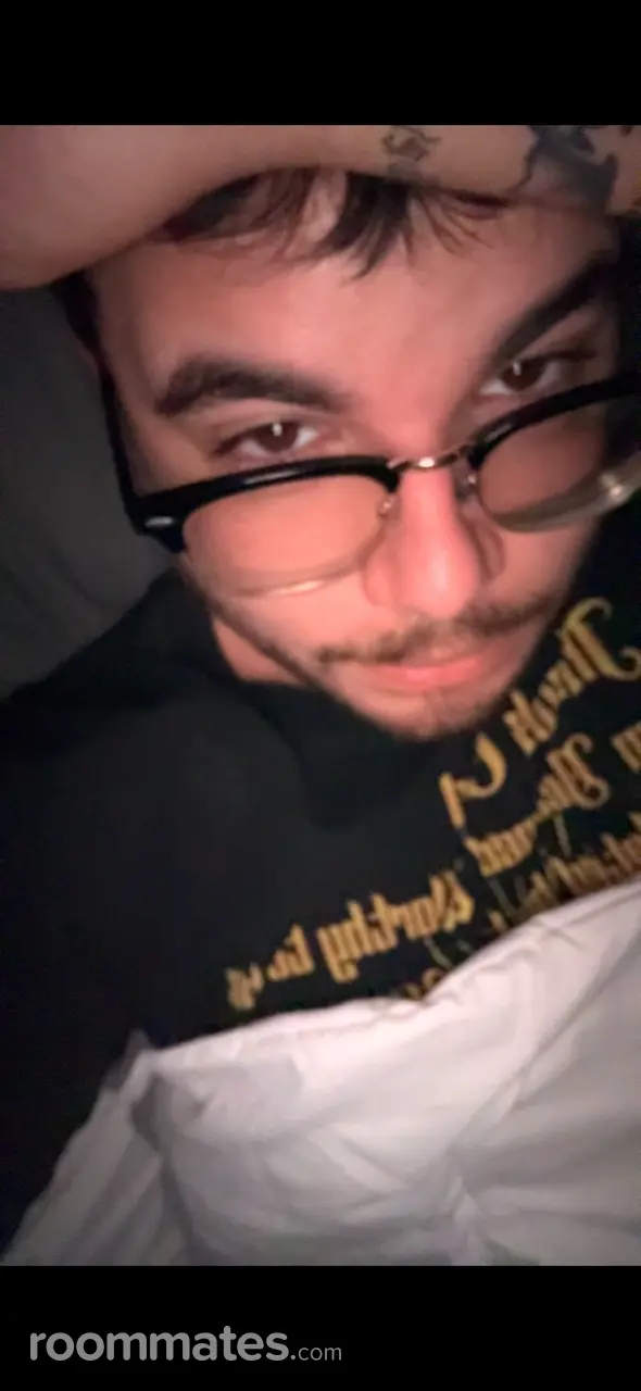 Profile photo 10 of 10