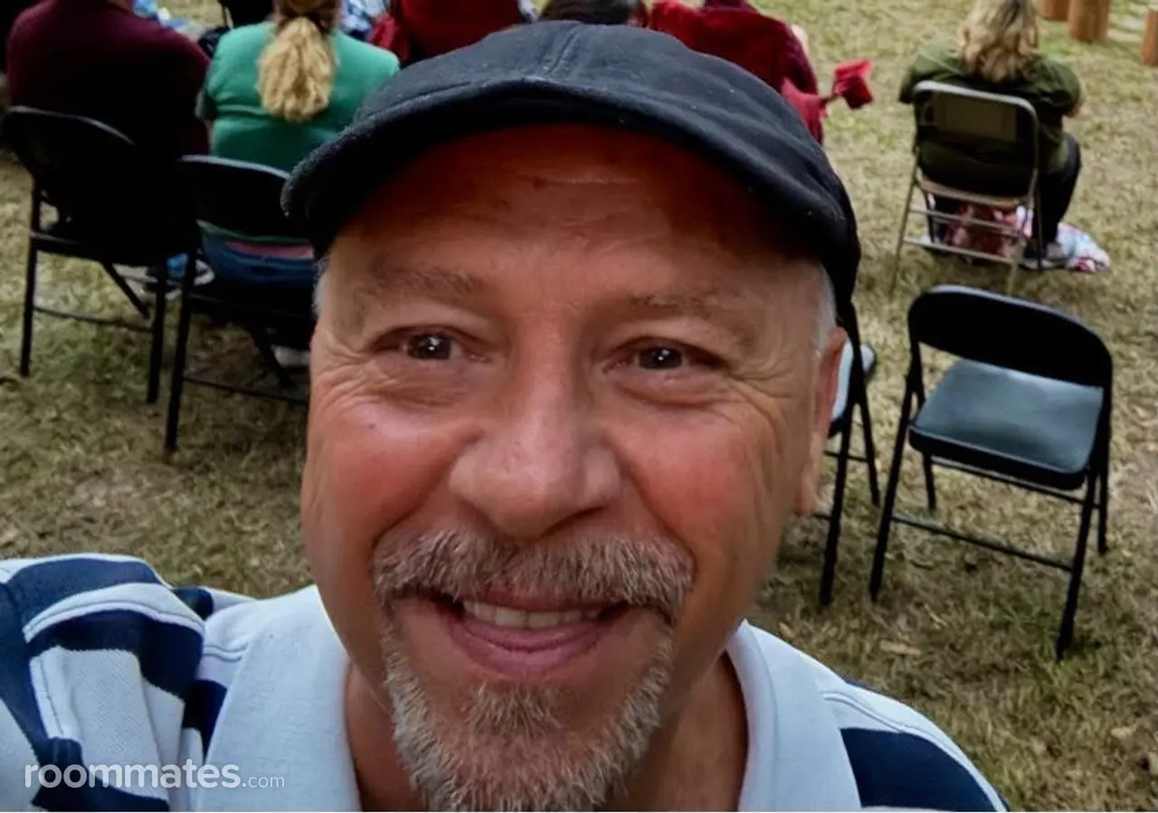 Profile photo 2 of 10