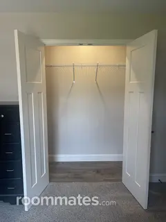 Room for rent in Clarksville, TN $800, house