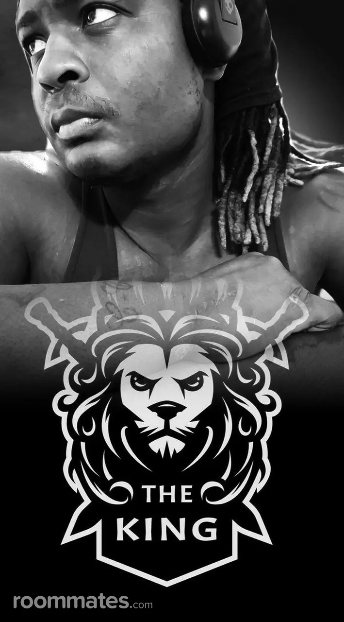 Profile photo 4 of 7