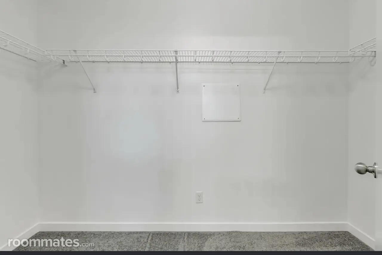 Profile photo 2 of 3