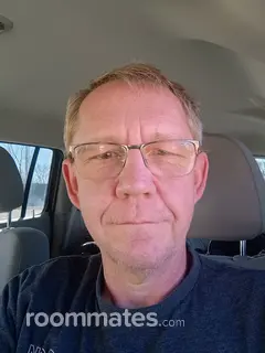 Roommate looking Gardner, KS, $700