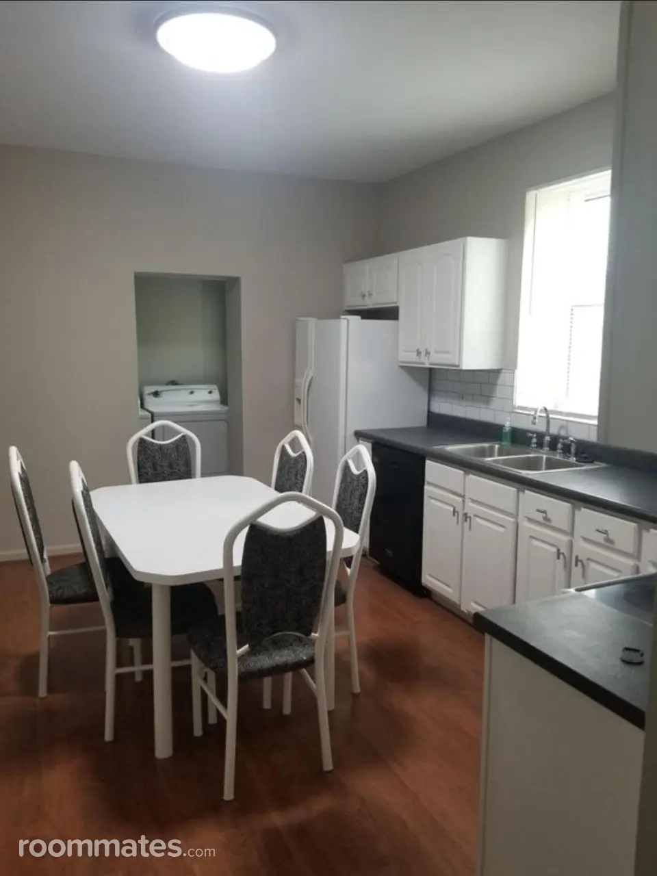 Profile photo 2 of 5