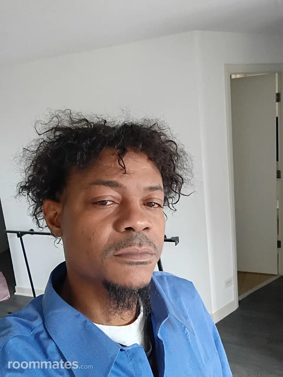 Profile photo 4 of 4