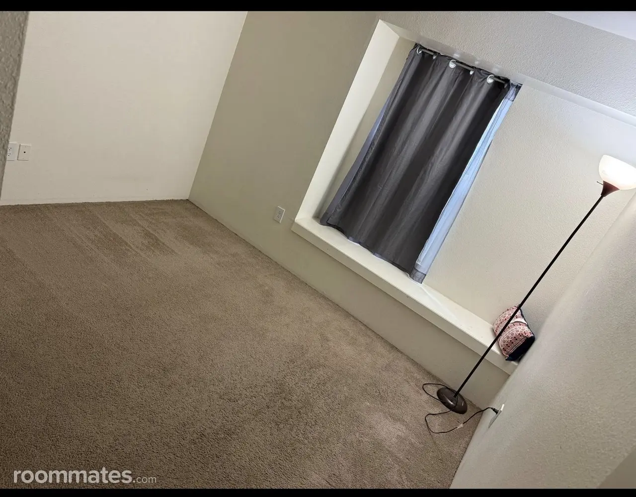 Profile photo 3 of 6