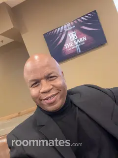 Roommate looking Ashburn, VA, $1300