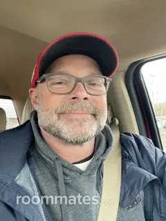 Roommate looking Springfield, MA, $800