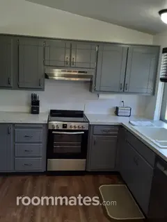 Room for rent in Vancouver, WA $925, house