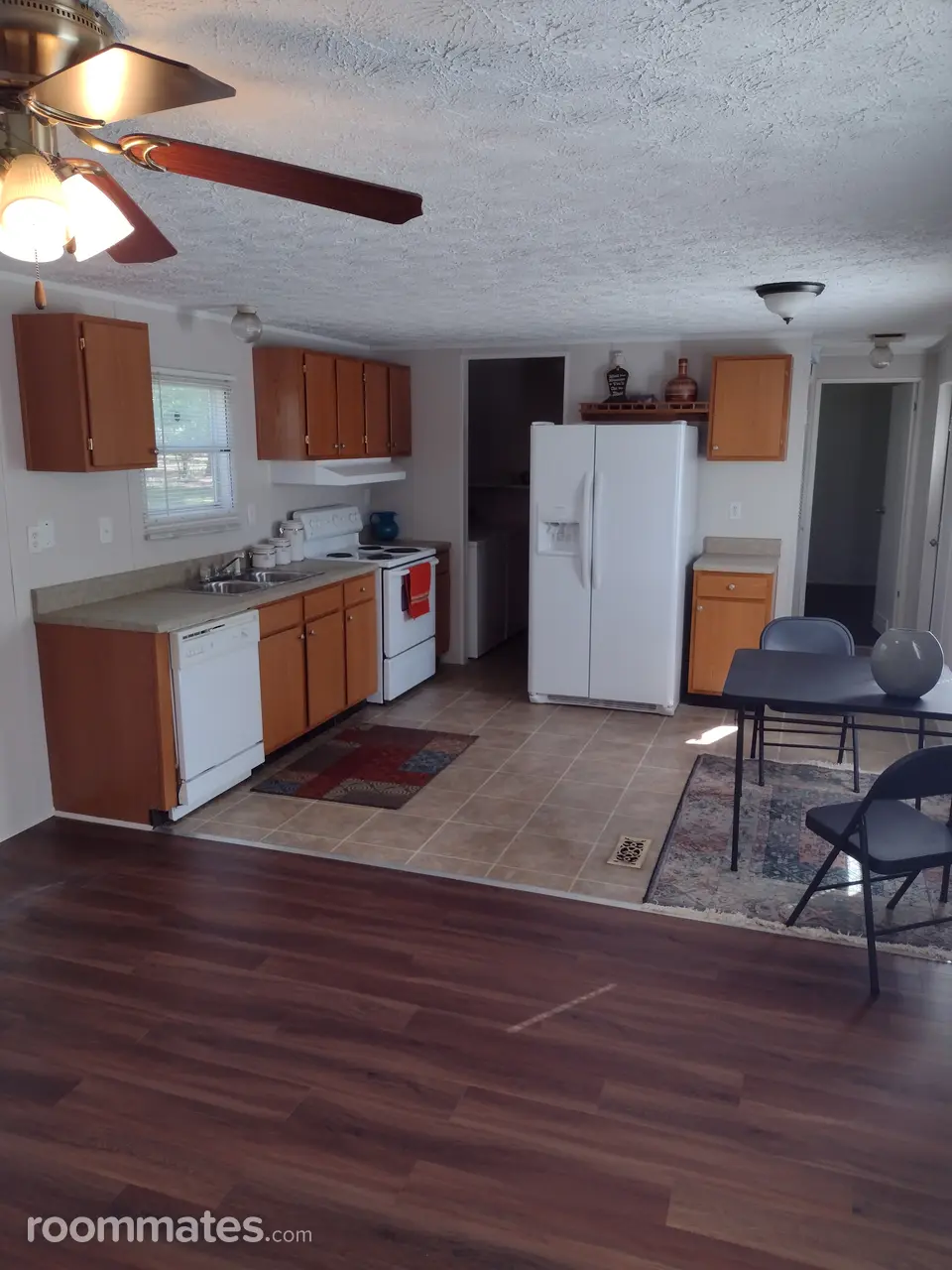 Profile photo 3 of 7