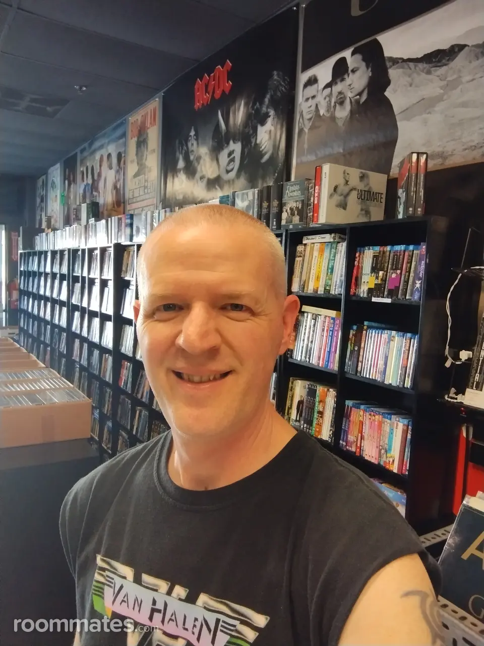 Profile photo 7 of 7