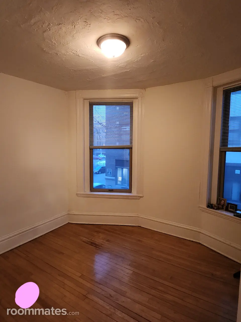 Profile photo 9 of 11