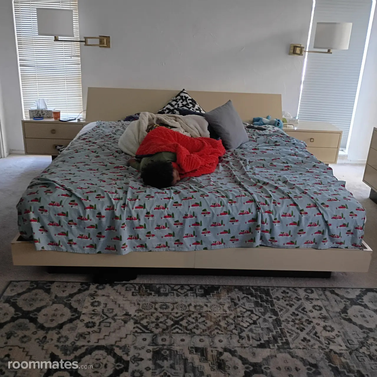 Profile photo 8 of 11