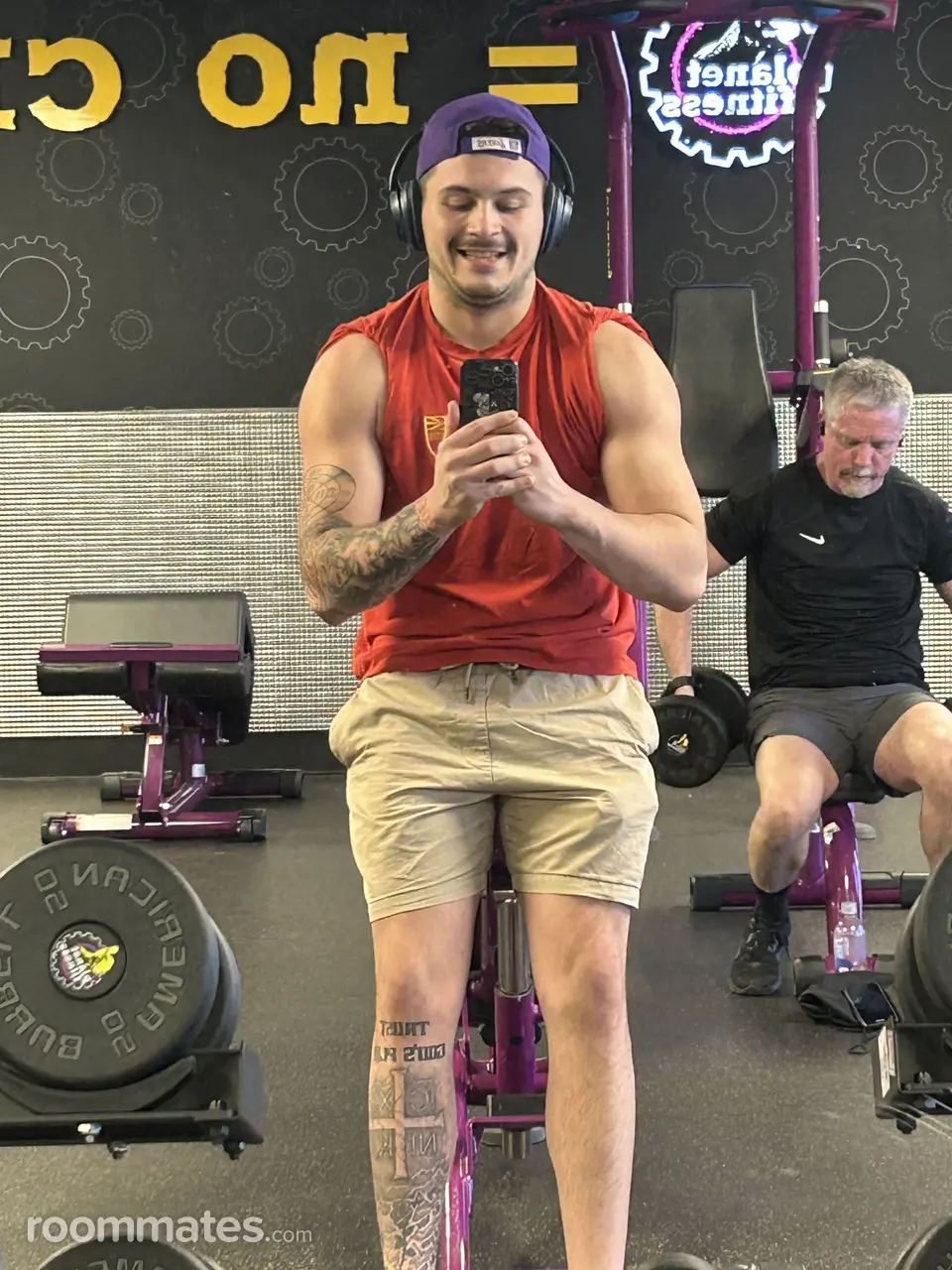 Profile photo 8 of 9