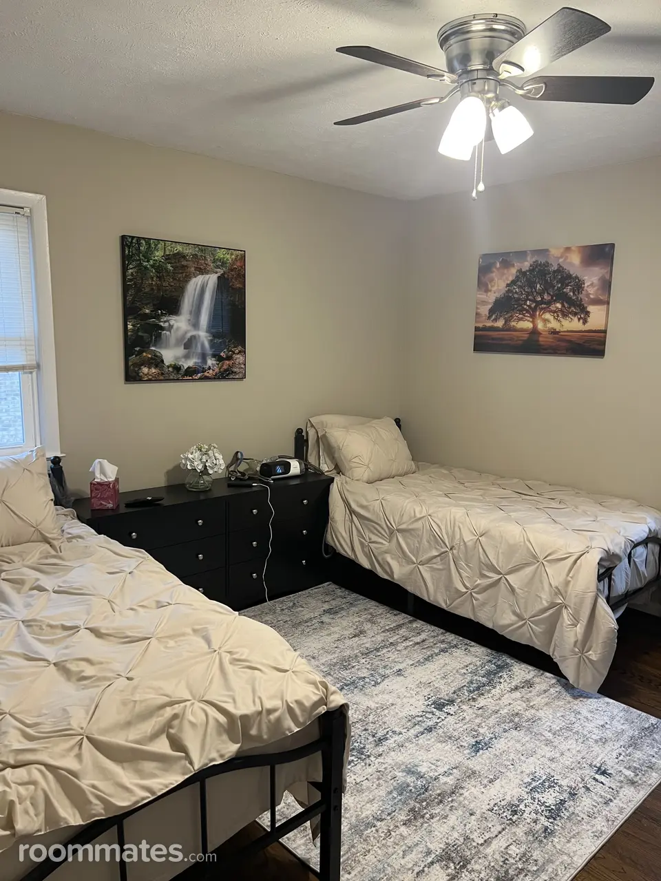 Profile photo 7 of 10