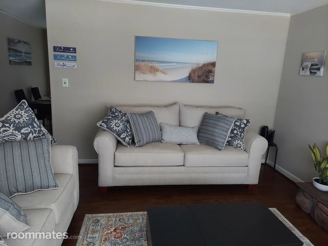 Profile photo 9 of 10