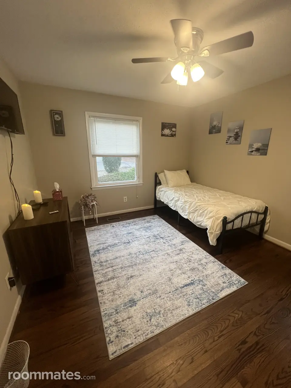 Profile photo 6 of 10