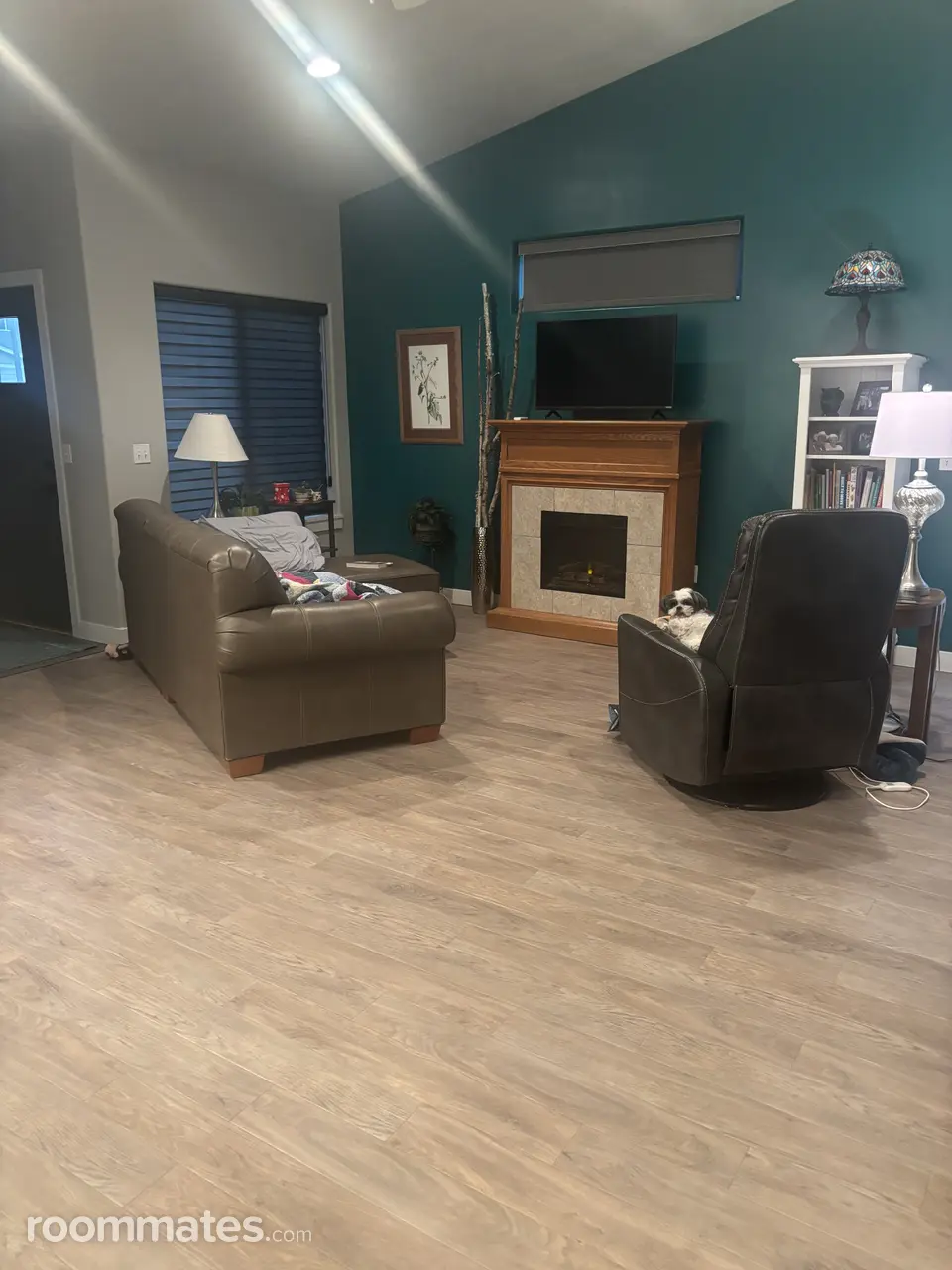 Profile photo 4 of 7