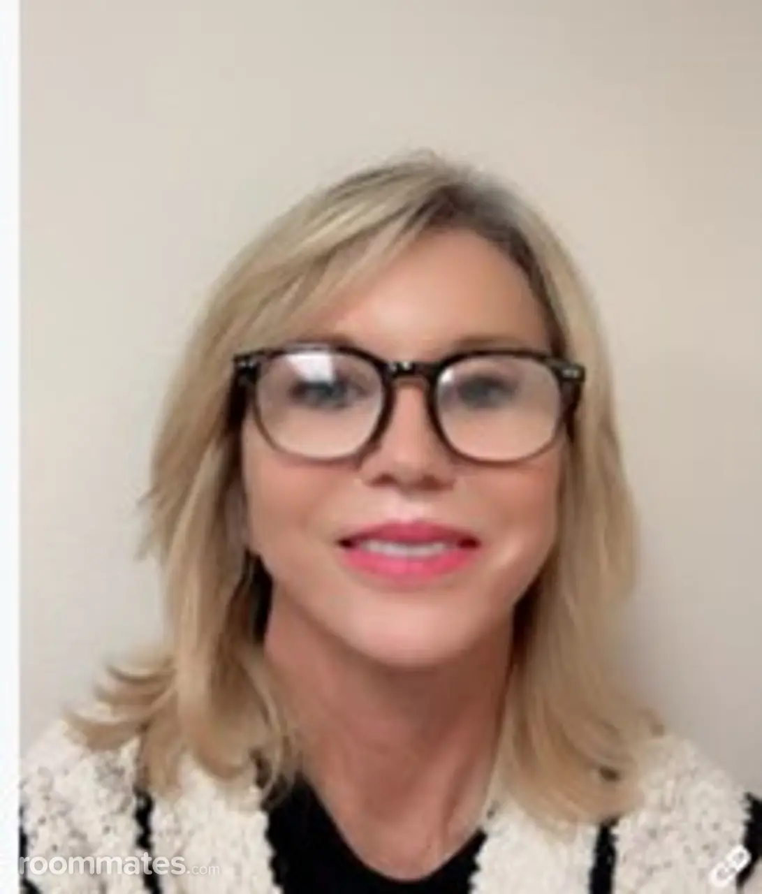 Profile photo 4 of 4