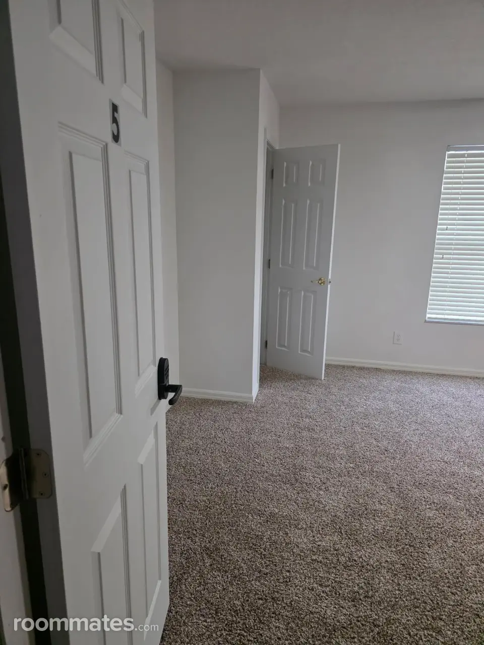 Profile photo 2 of 10