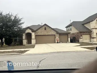 Room for rent in New Braunfels, TX $1000, house