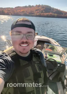 Roommate looking Cumberland Center, ME, $1400