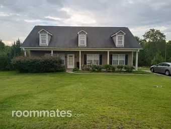 Room for rent in Lugoff, SC $525, house