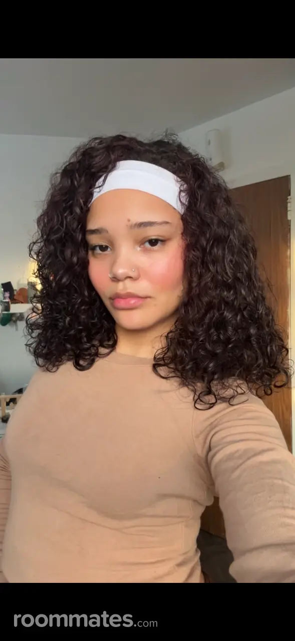 Profile photo 1 of 1