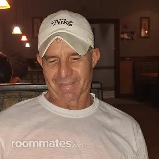 Room for rent in Orlando, FL $800, condo