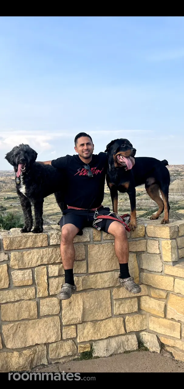 Profile photo 9 of 10