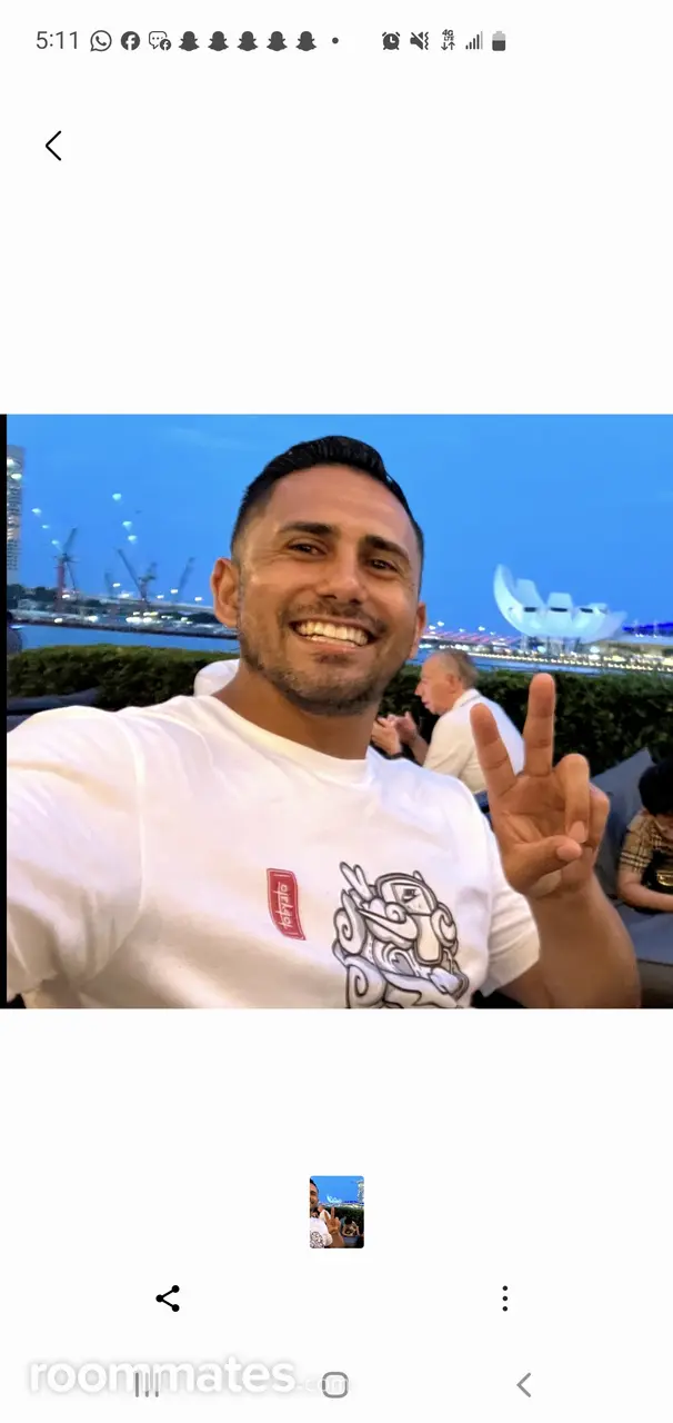 Profile photo 10 of 10