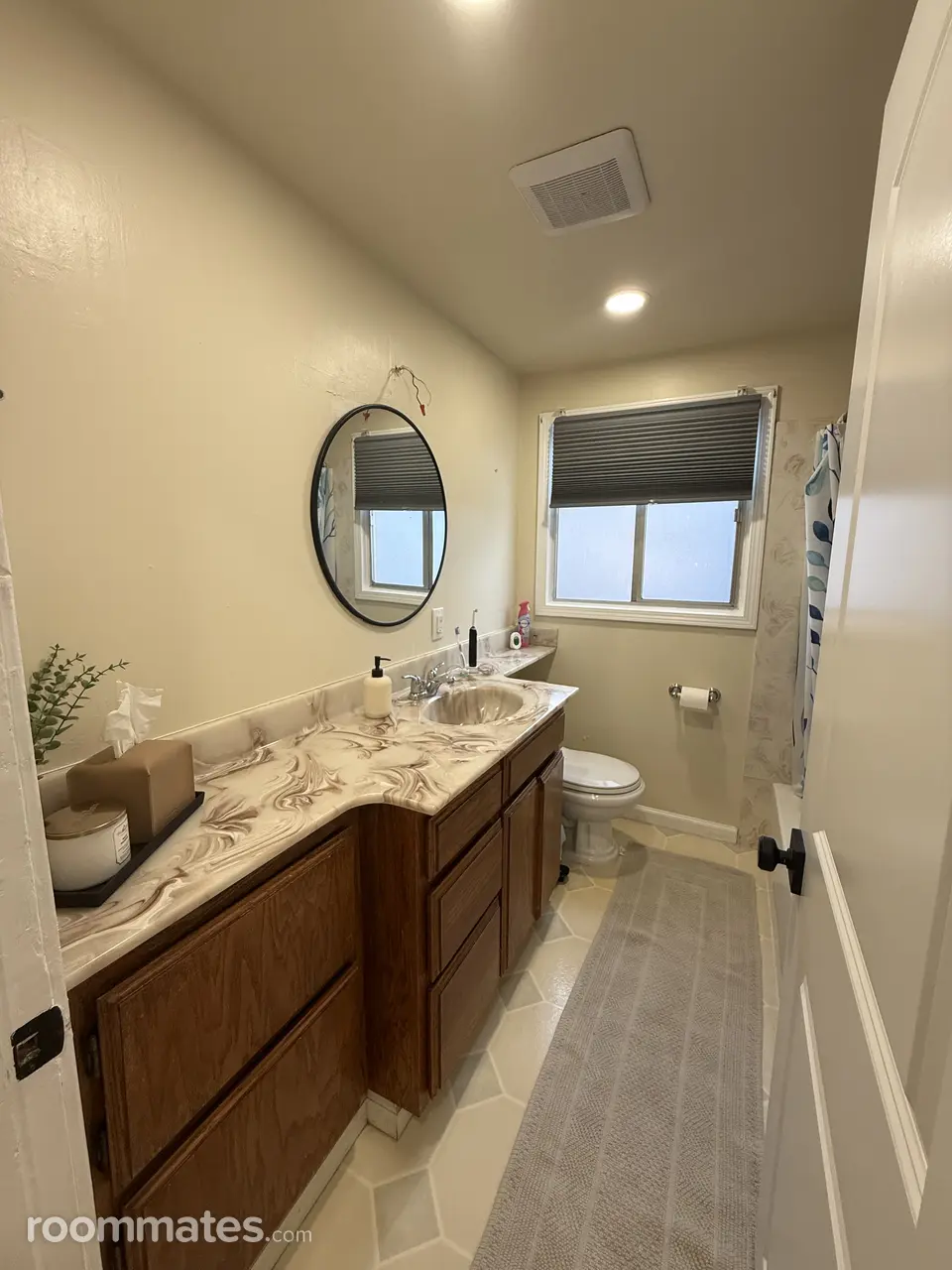 Profile photo 6 of 11