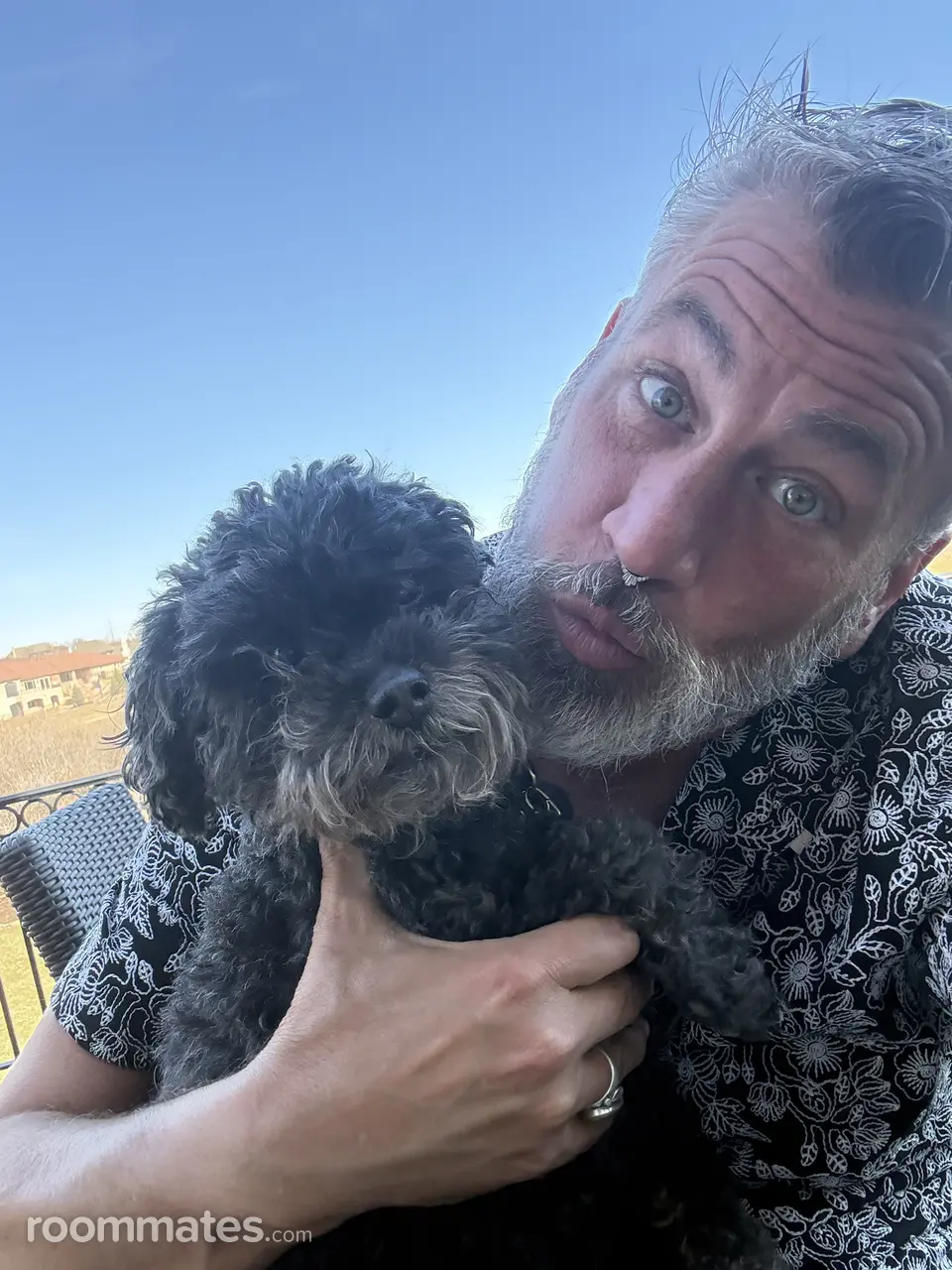 Profile photo 7 of 15