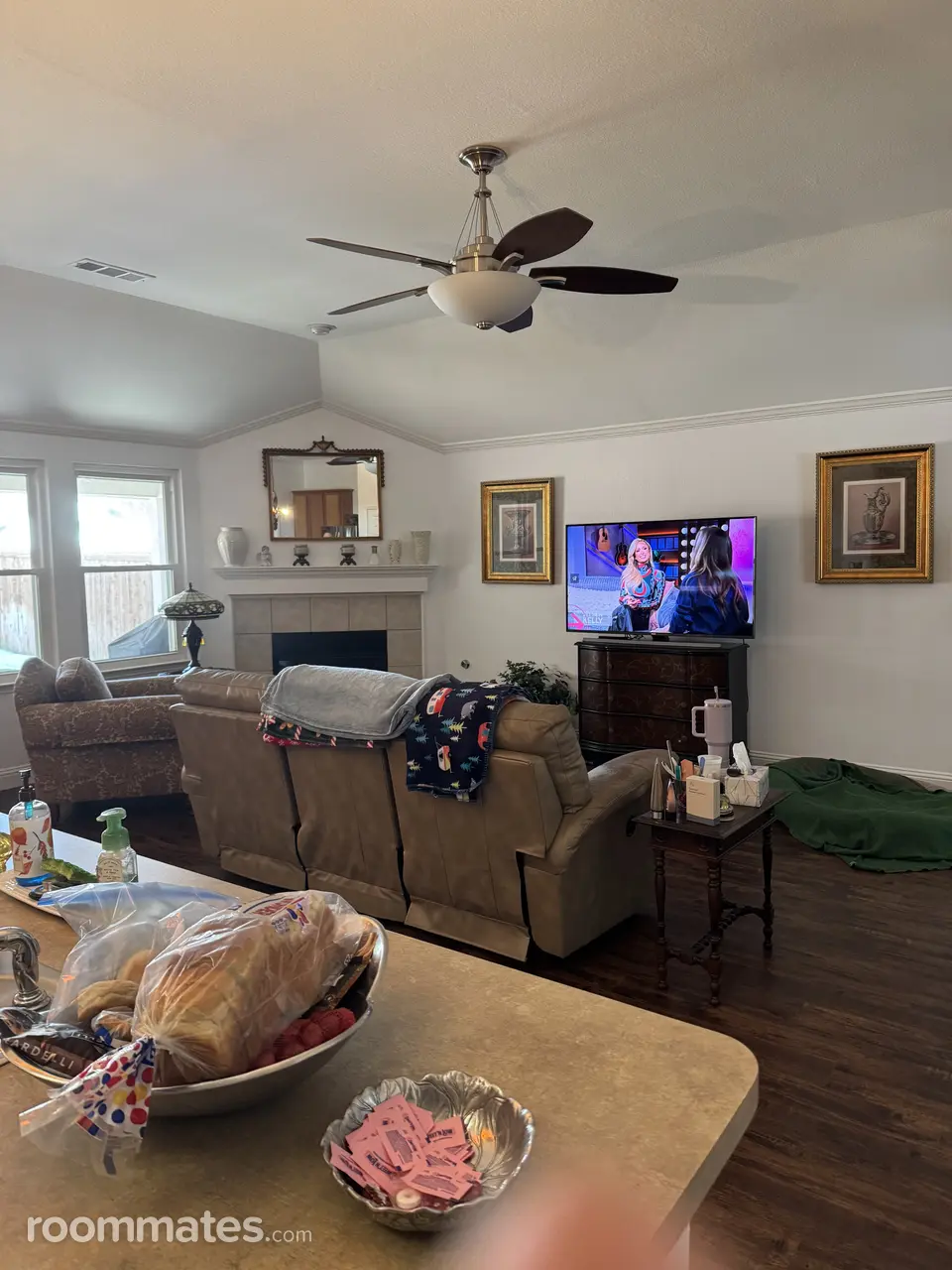 Profile photo 11 of 14