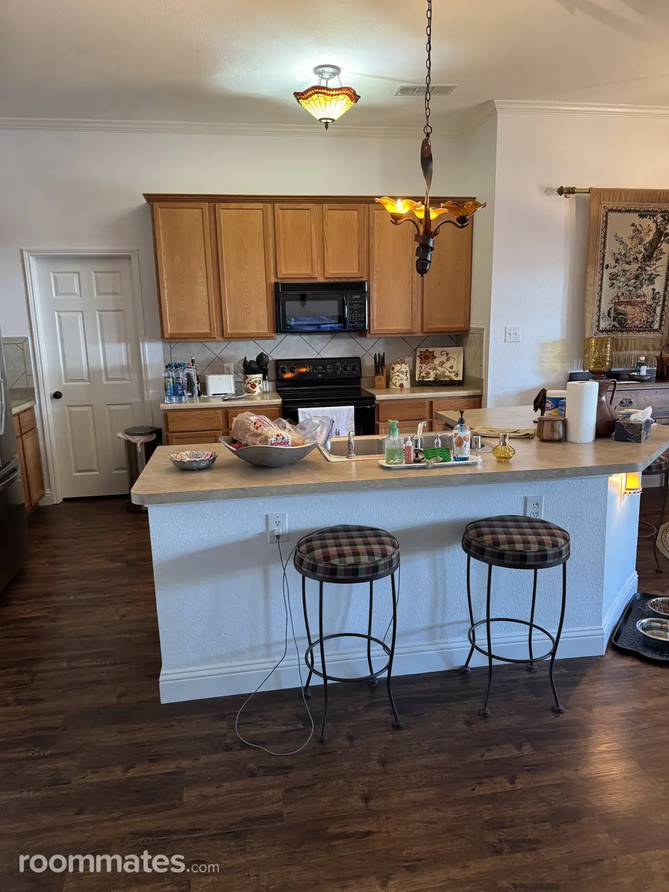 Profile photo 13 of 14