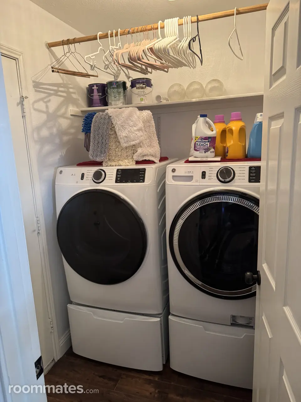 Profile photo 9 of 14