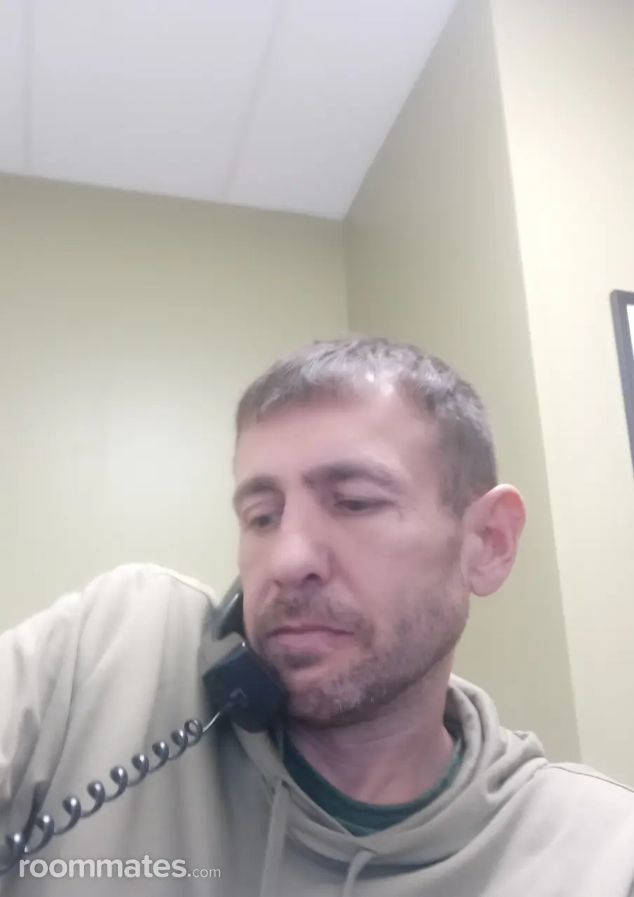 Profile photo 1 of 1